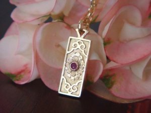 drop of nectar pendant.jpg