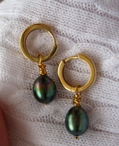 PairEarrings_1319.jpg