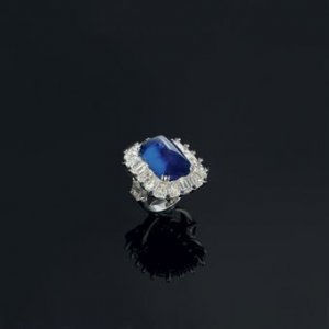 an_important_sapphire_and_diamond_ring_by_mouawad_d5364763h.jpg