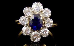 sapphire-diamond-ring.jpg