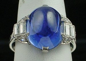 feature_jewelry_carbochon_sapphire_ring0527_l.jpg