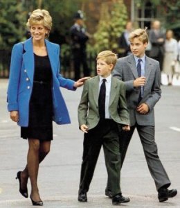 princess-diana-with-young-sons.jpg