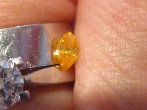 Diamond Orange 0.12ct 1.JPG