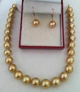 pearlsbox.jpg
