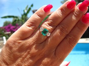 Emerald Ring5_1_1.JPG