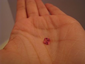 mahengespinelpinkpink.JPG