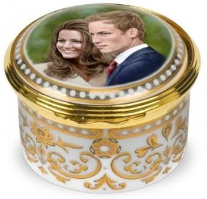 Royal-Wedding-Pill-Box.jpg