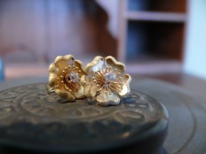 flower earrings OMC.jpg flower earrings OMC.jpg