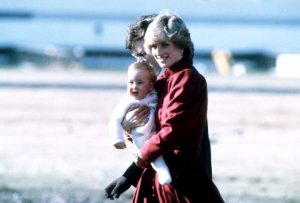 2010-12-15-19-32-51-9-princess-diana-always-took-care-of-william-by-hers.jpeg