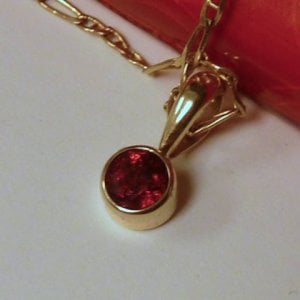 RedSpinel 1365.jpg RedSpinel 1365.jpg