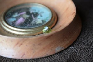 bespoke acorn peridot (4).jpg