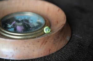 bespoke acorn peridot (5).jpg