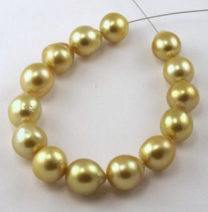 goldenbracelet.jpg