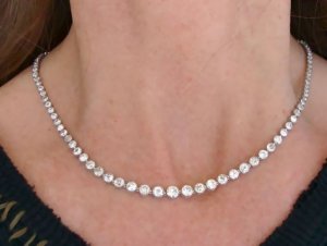 necklace_d2.jpg