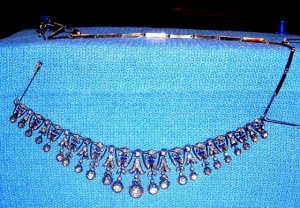 Necklace - front 1.jpg