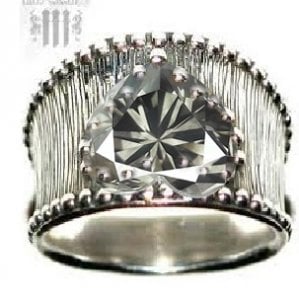 heartring6crown.jpg