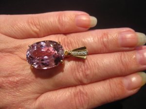 Kunzite 22.11ct.JPG