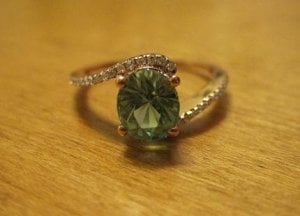 mint_garnet_g.JPG