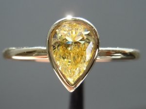 yellow bezet.jpg