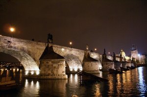 Charles-Bridge-Karluv-most.jpg