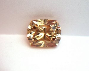 Zircon-MACW-03.jpg Zircon-MACW-03.jpg