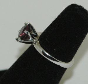 grape spinel2.jpg