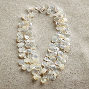 Flat Pearl Wisteria Necklace.jpg Flat Pearl Wisteria Necklace.jpg