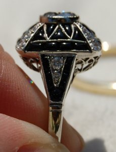 kiz-onyxdiamond1.jpg kiz-onyxdiamond1.jpg