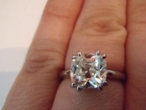 Top right outer prong looks bent inward.JPG