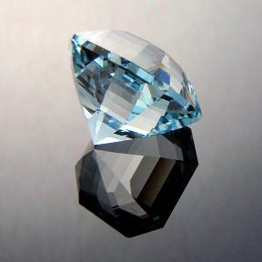 Aquamarine 4.jpg