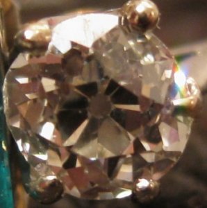 Emerald Side Diamond1 .jpg