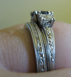 vicfinger1.jpg