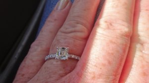 more of my ring & beach 278.JPG