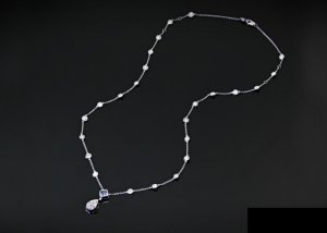 wf_blue_pear_necklace_05.jpg