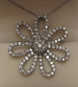 Diamond pendant flower pendant2.jpg