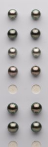 tahitian pearls.jpg