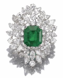 v.Cleef Brooch 1970, Colombian emerald 19.18 ct.jpg