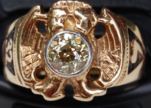 kiz-yellowdiamond1.jpg kiz-yellowdiamond1.jpg