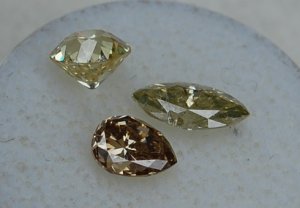 kiz-yellowdiamond8.jpg