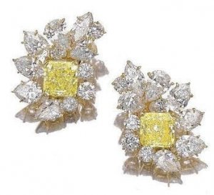 VC&A, ctr diamonds 5.51 & 5.87 cts.jpg