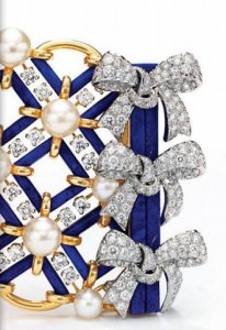 Schlumberger choker, lapis & bow clasp1.jpg