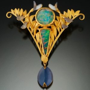 kiz-sfbrooch11.jpg