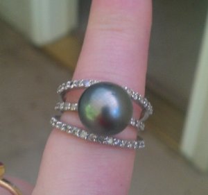 pearlring1.jpg pearlring1.jpg