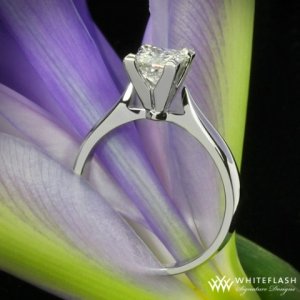 .75ct G VVS2 PR in sleek line flower.jpg