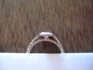 Engagement Ring.JPG Engagement Ring.JPG
