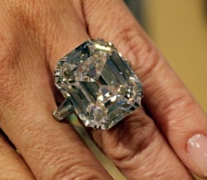 The Elizabeth Taylor Diamond.jpg