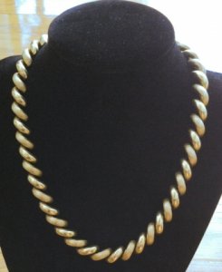 necklaceLR.jpg