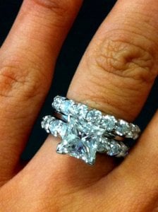 Rings 004.jpg Rings 004.jpg