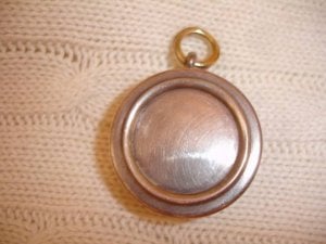 Cartier locket.jpg Cartier locket.jpg