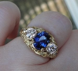 VC 3-stone Sapph 9.jpg VC 3-stone Sapph 9.jpg